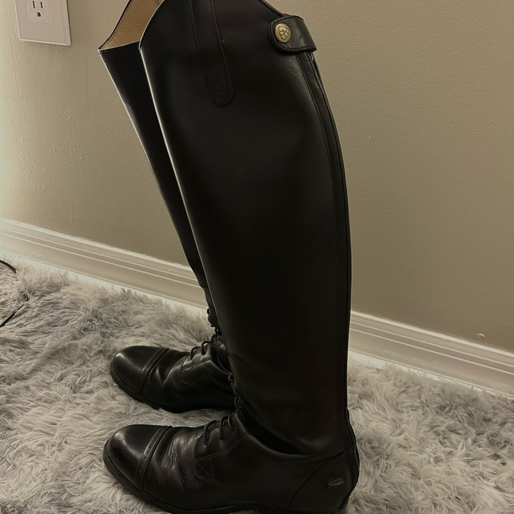 Ariat Black and Tan Leather Boots